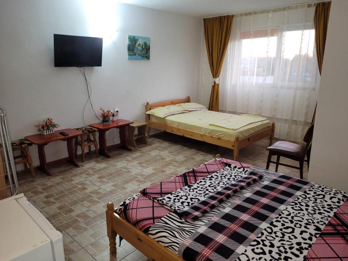 Cazare Eforie Nord: Plaja Acapulco Studios cu Bucătărie Comună Exterior photo